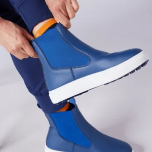 SWING OUT SISTER Carla Winter Golf Boot